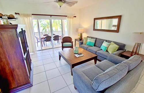 Rum Point Haus | 7 Up Condo at Kaibo Kai