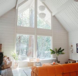 Nevada City Haus | 70s Retro Retreat Nevada City
