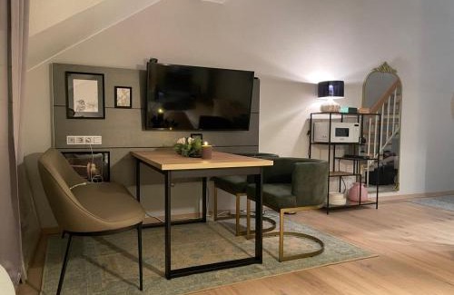 Stadtbezirk 3 Wohnung | 778 Maisonette Apartment nähe Medienhafen