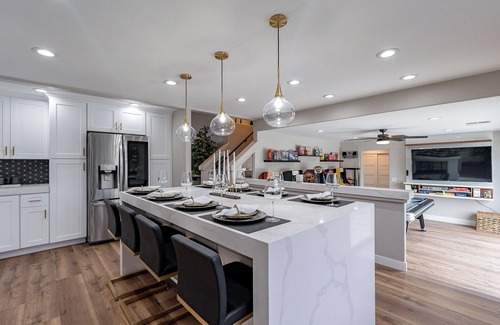 Scottsdale Ranch Haus | 7BR/4BATH Getaway SC w/Arcade Room, HEATED Pool, Billiards, Hot Tub & Mini Golf