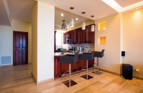 Barrio Los Faroles Wohnung | Direct Ocean View Penthouse -7th Floor -Parties OK