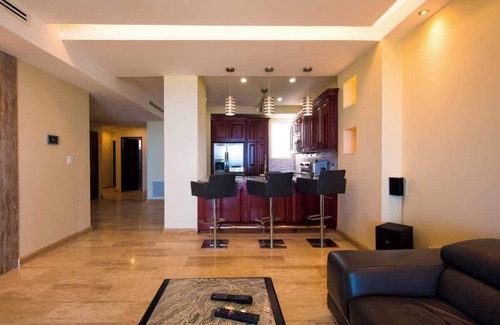 Barrio Los Faroles Wohnung | Direct Ocean View Penthouse -7th Floor -Parties OK