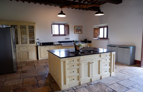 Monte Santa Maria Tiberina Villa | Wunderbarer Palazzo/ Villa mit Privatpool, schöne Blicke auf Toskana/ Umbrien