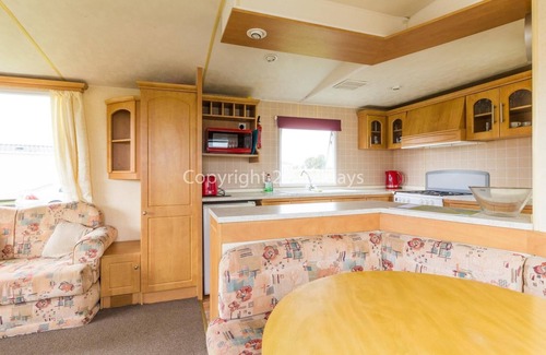 Clacton-on-Sea Haus | Mietwohnwagen mit 8 Schlafplätzen im Martello-Wohnwagenpark in der Nähe von Clacton on Sea 29012HV