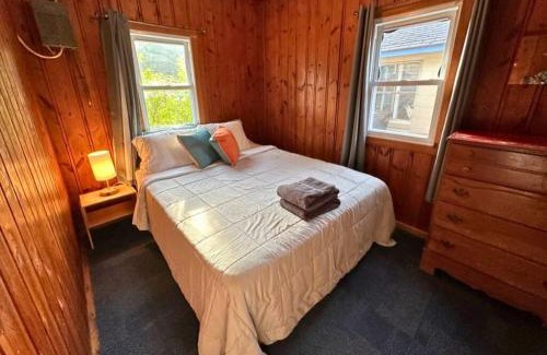 Oscoda Haus | 8 cottages on the beach of Lake Huron