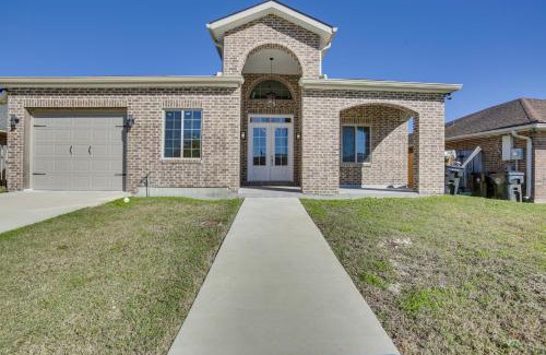 West Lake Forest Haus | 8 Mi to French Quarter Home with Patio and Yard