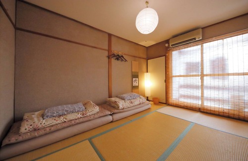 Sakyo Ward Haus | 8 minutes walk to Sanjo station/12mins walk to GION