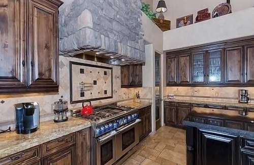 Cave Creek Haus | 8400sf Spectacular Mansion Billard und Minigolf Scottsdale / Cave Creek (16 Betten)