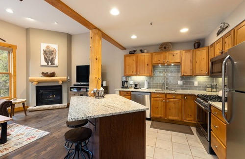 Keystone Eigentumswohnung | 8767 Trappers Crossing 4 Bedroom Condo by RedAwning
