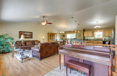 Montana City Haus | 9 Mi to Helena Mtn-View and Hot Tub at Huge Home
