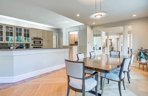 Saginaw Haus | 9 Mi to SVSU: Family Home w/Deck & Yard