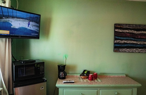 Twentynine Palms Hotel | 9 Palms Inn