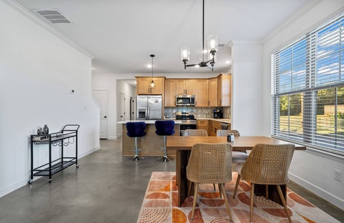 Downtown Memphis Haus | 915 & 917 Galloway