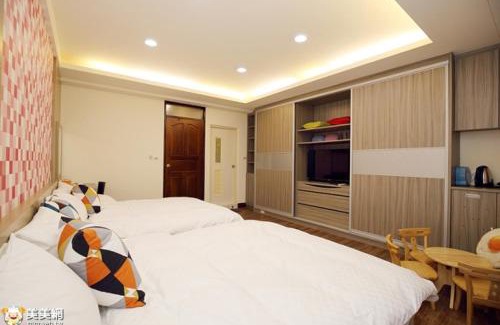 Zhushan Haus | 93 街房 近溪頭 杉林溪 紫南宮 國旅卡商店