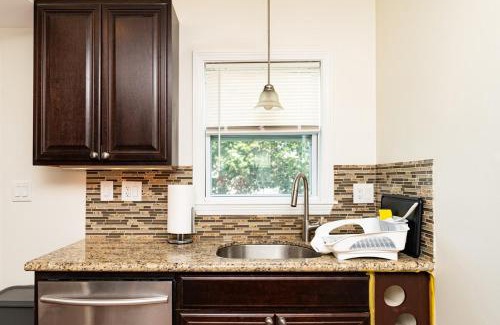 Neponset - Port Norfolk Wohnung | 988 - 2 4BR Boston Cozy Getaway near Geneva Cliffs