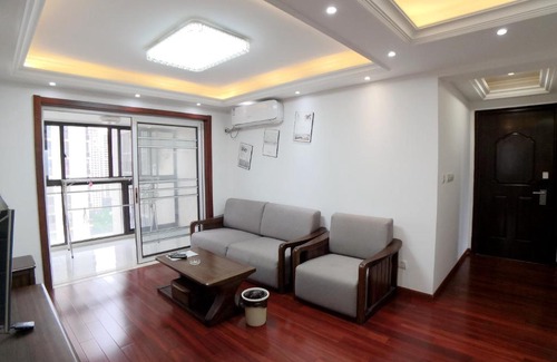 Kunshan Wohnung | 98m2高品质景观家庭套亲子房三室二厅 花桥国际博览中心 华东康桥国际学校