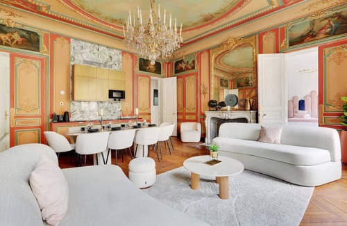 L'Europe Wohnung | A 200m² Masterpiece in Champs Elysees-Step into timeless elegance