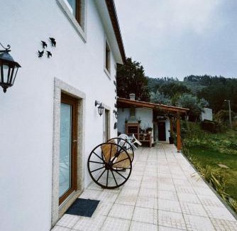 Serta Haus | A Casa dos Avós - Alojamento Local