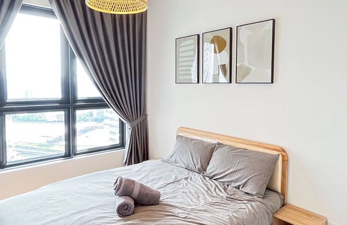 Taman Pertama Wohnung | A Comfy 3BR Apt Near Sunway Velocity, FREE Parking