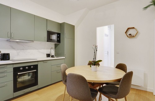 Bercy Wohnung | A Cosy 2-BR in Reuilly-Diderot