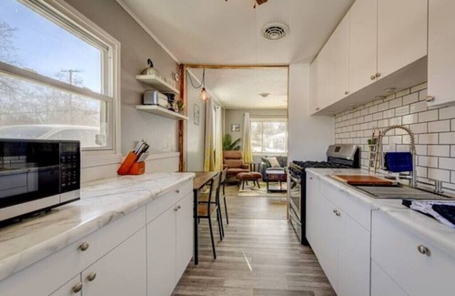 Wheeler Haus | A cozy home between the Indiana Dunes and town of Chesterton.