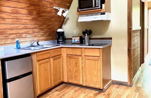 Logan Kabine | A-Frame # 11 | Hocking Hills