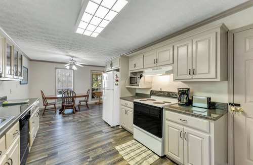 Trimble Haus | A Frame of Mind: 3 BR, 2 BA in Cullman, Sleeps 10