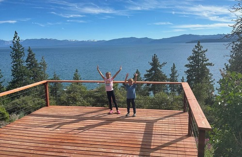 Brockway Kabine | A Frame with an A+ View