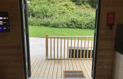 Abercwmboi Hütte | A glamping pod that sleeps 2 guests in 1 bedroom