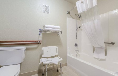 Gresham Haus | A good value for exploring the Historic Columbia River Highway!!