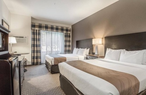 Gresham Haus | A good value for exploring the Historic Columbia River Highway!!