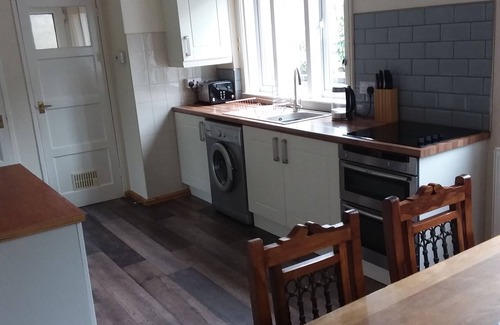 Holestone Moor Haus | A great base that's 10 mins walk from Matlock