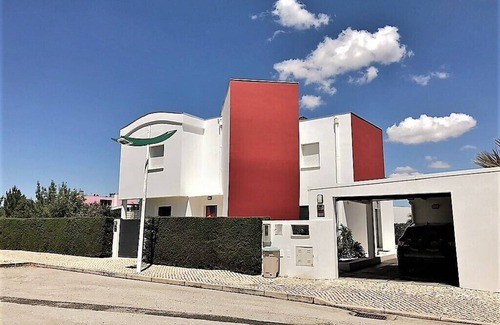 Quinta do Anjo Villa | Eine tolle Villa mit privatem Pool und herrlichem Blick auf eine Burg