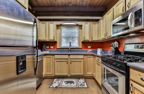 Ellijay Kabine | A Happy River Song | Ellijay, Ga