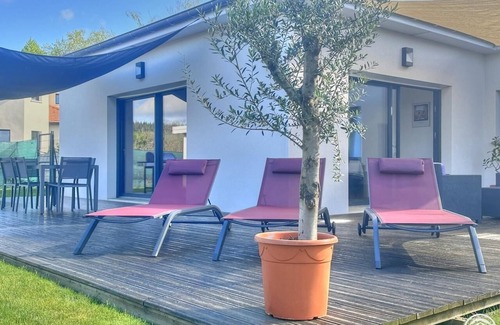 Jujurieux Haus | A l'Orée des Vignes - JUJURIEUX
