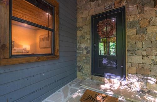 Rivers Edge Haus | A Little Stoney River - Ellijay GA - Cartecay River