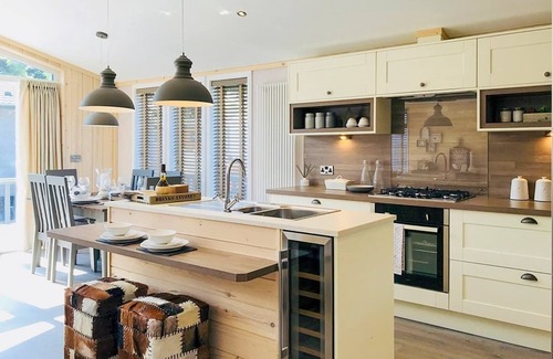 Bury St Edmunds Skihütte | 2 Schlafzimmer Unterkunft in Bury St Edmunds