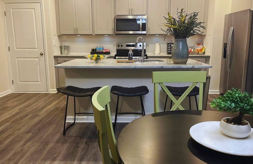 Southwestern Haus | A Mid Century Modern Oasis