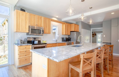 Stahlstown Haus | Ein modernes Haus in einem großen Naturschutzgebiet im Ligonier Tal!