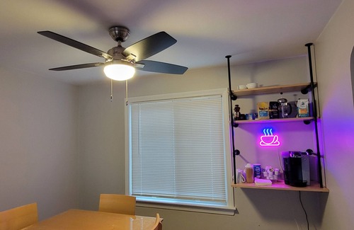 South Euclid Haus | Nice and cozy house in Cle surbs. Quiet neighborhood.