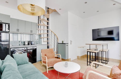 Quartier des Grandes-Carrieres Wohnung | A Nice Duplex in Montmartre