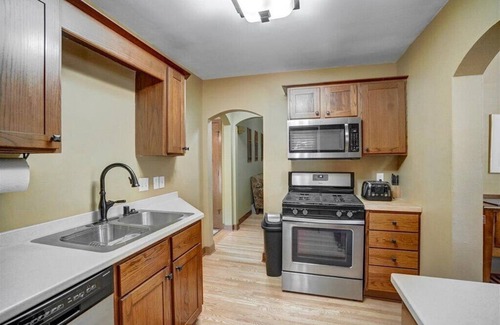 Sun Prairie Haus | Ein angenehmer Rückzugsort für 1, 2 oder 3 Paare