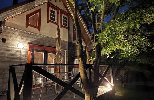 Kita Ward Villa | A private log house for up to 6 people, within walking distance from the center of Arima! Refresh your mind and body at 919 KOBE ARIMA.