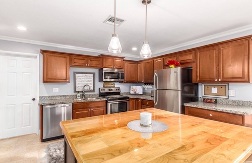 Liberty Square Haus | A Private, Unique Home Sweet Home Boutique - Now Available on VRBO!