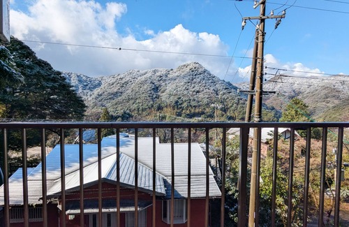 Ine Haus | A quiet house in the mountains. It is an 8-minute drive from the boathouse at Ine and a 25-minute drive from Amanohashidate. There is also a swimming beach nearby.