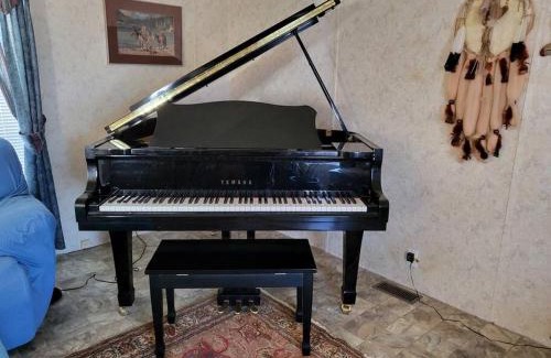 Mojave Desert Haus | A rest after a day in the Death Valley desert