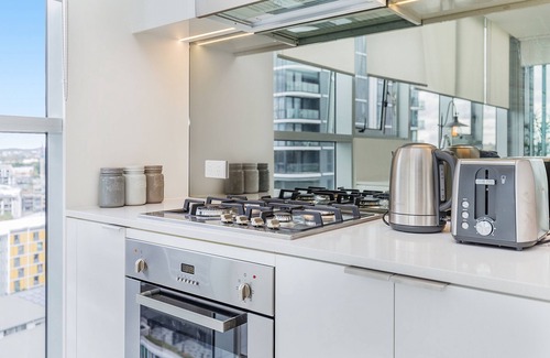 Newstead Wohnung | A Rewarding Escape! ~ 2Bed/2Bath/1Car/Balcony/View