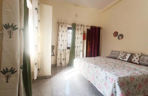 Sarnath Haus | A room in Fursat, Sarnath