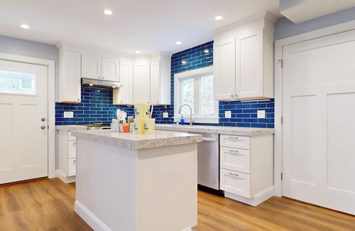 Pine Point Haus | A Shore Thing by Bayley Vacation Rentals