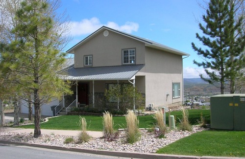 Evanston Haus | Ein geräumiges Rückzug in einer ruhigen Straße